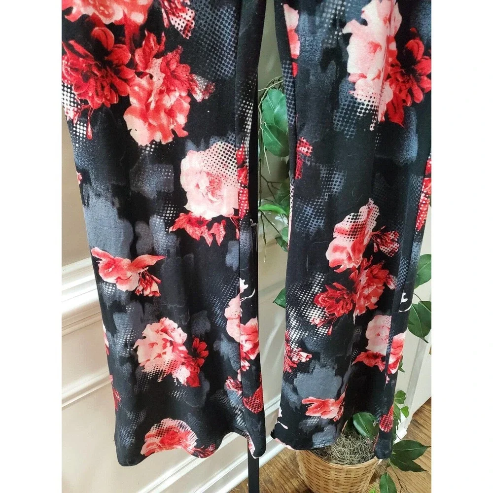 No Boundaries Women's Black Floral Polyester Mid Rise Pull On Trouser Pant 3XL - Picture 3 of 9